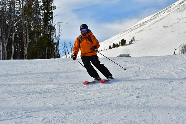 Byrd the outdoor enthusiast: skiing at Big Sky.
