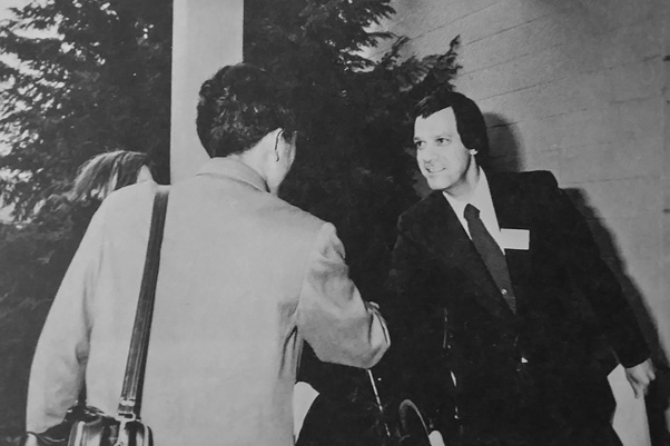 The Basic Research Program soon attracted the notice of scientific groups. Here, Hanna (right) greets a member of the Chinese scientific delegation, led by Dr. Wu Huan-hsing, director of the Cancer Institute of the Chinese Academy of Medical Sciences, during the delegation’s visit to FCRC in 1978. (FCRC Focus)
