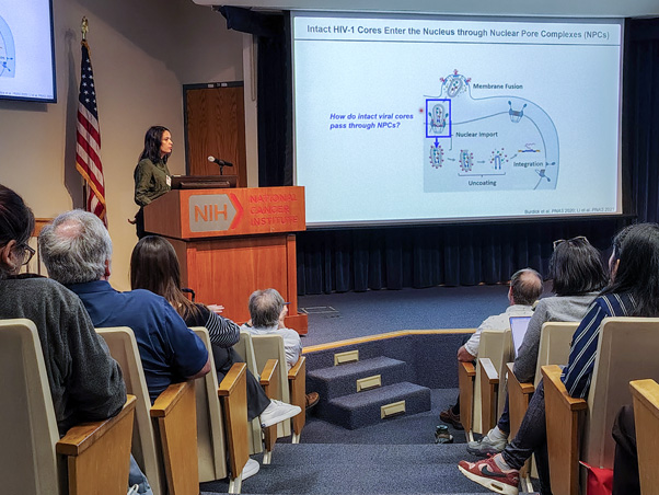 Shushila Kumari, Ph.D., won the other Fellows Travel Award for her presentation, “Multimodal HIV-1 Capsid-NUP98 Interactions Facilitate Viral Core Nuclear Import.” (Photo by Samuel Lopez.)